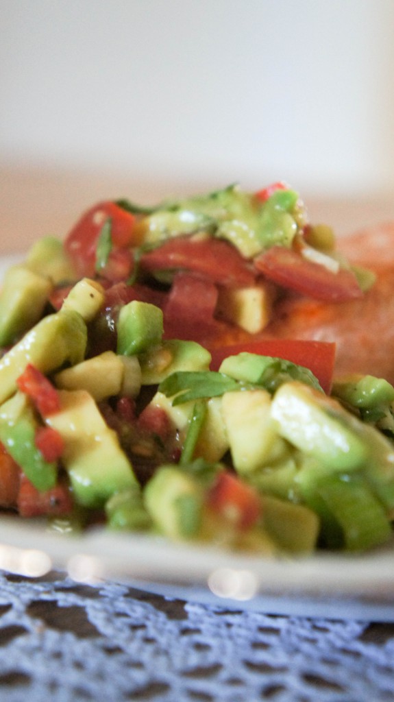 Zalm met avocadosalsa