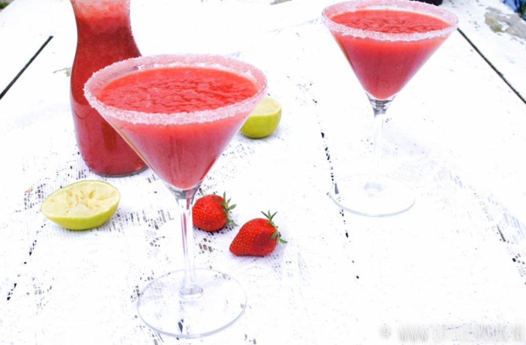 Frozen strawberry daiquiri