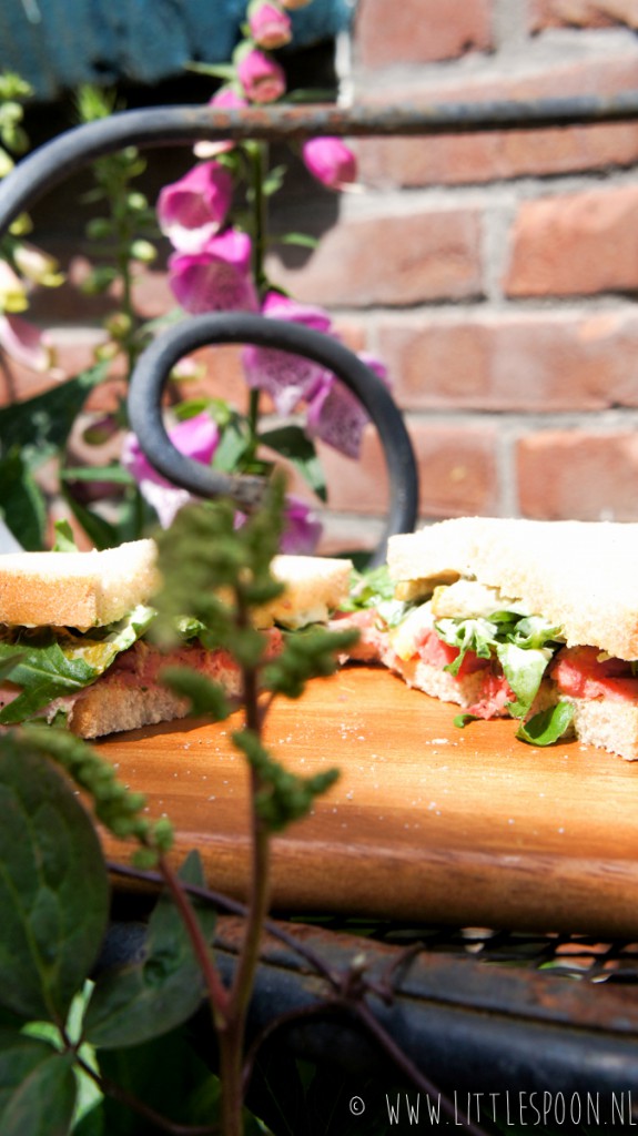 Boterhammenfeest: sandwich met rosbief