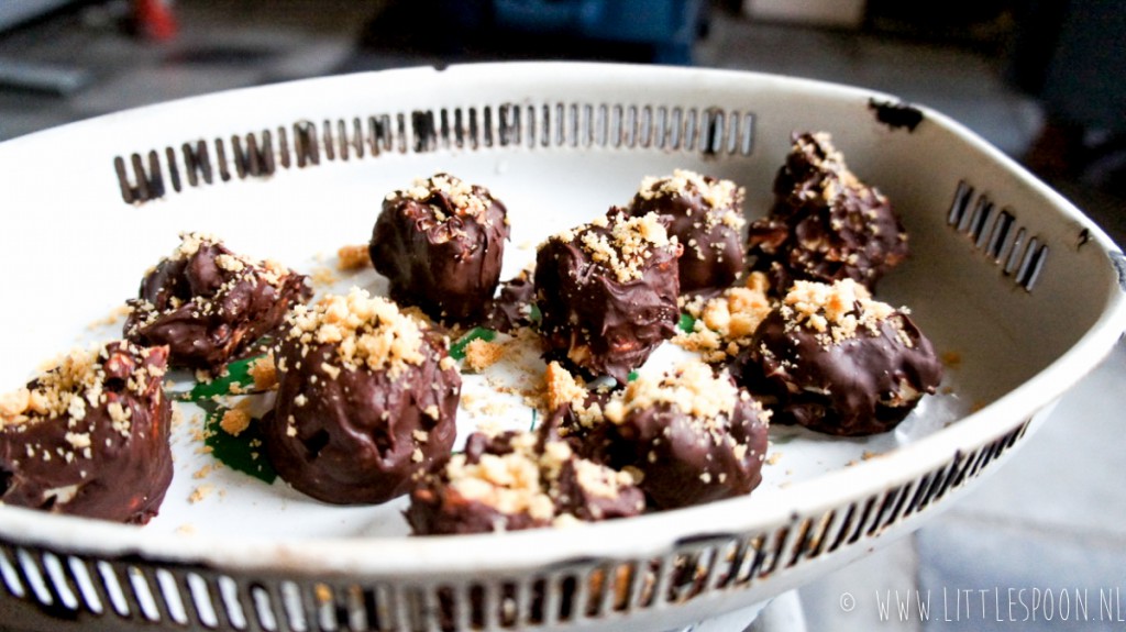 Chocoladebonbons met jodenkoeken