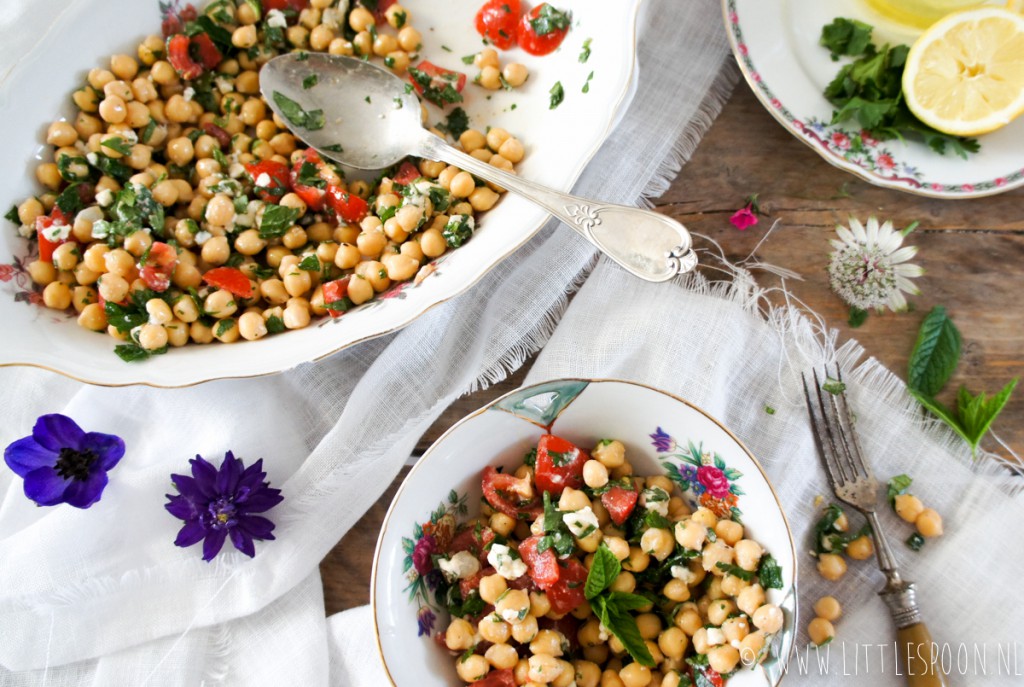 Snelle kikkererwtensalade