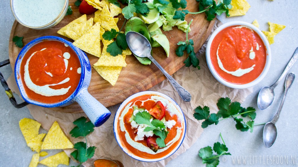 Mexicaanse tomatensoep met paprika