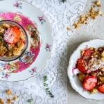 Aardbeien met een crumble van kokos en havermout