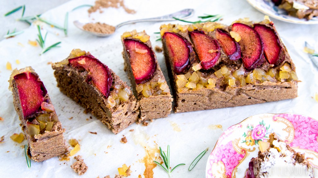 Gezonde ontbijtkoek met chai en stemgember