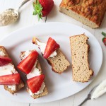 Flat cake van kokosmeel met aardbeien van Beaufood