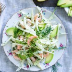 Venkelsalade met garnalen, avocado en dille