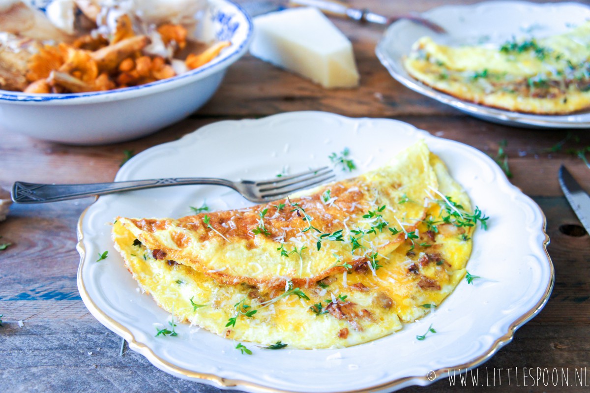 Omelet met paddenstoelen