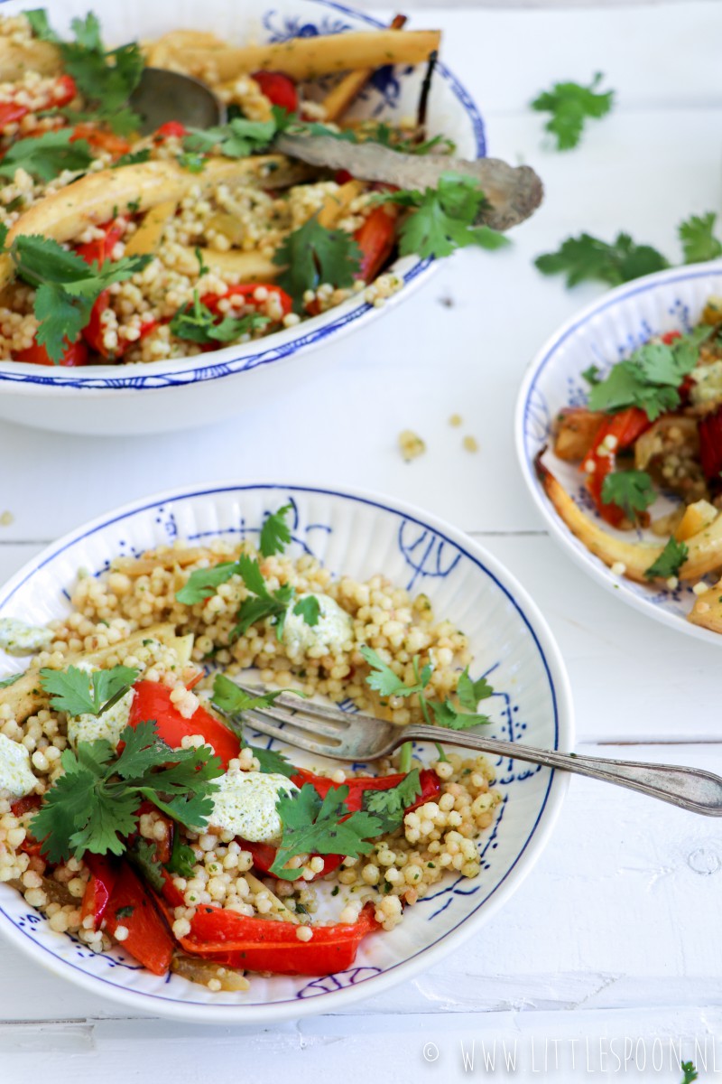 Couscous met chermoula, gegrilde pastinaak en paprika