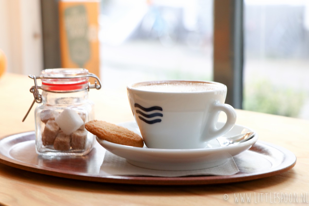 RØST in Middelburg // goede koffie en belegde boterhammen 