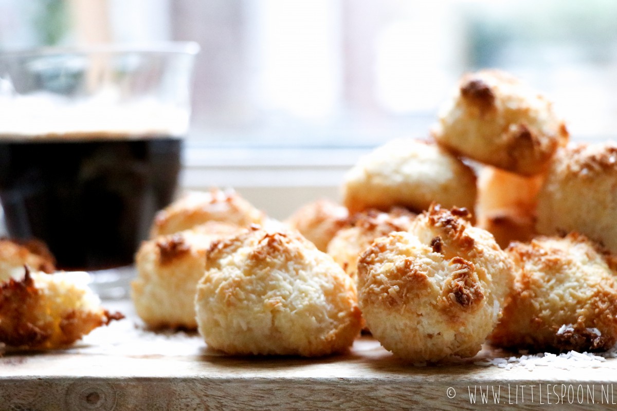 Super snelle kokosmakronen (met slechts 2 ingrediënten)