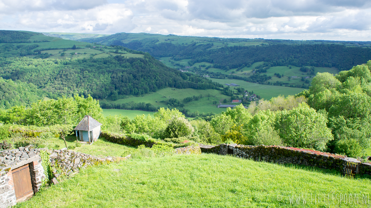 Reisdagboek Auvergne #2: wildplukken in de bergen