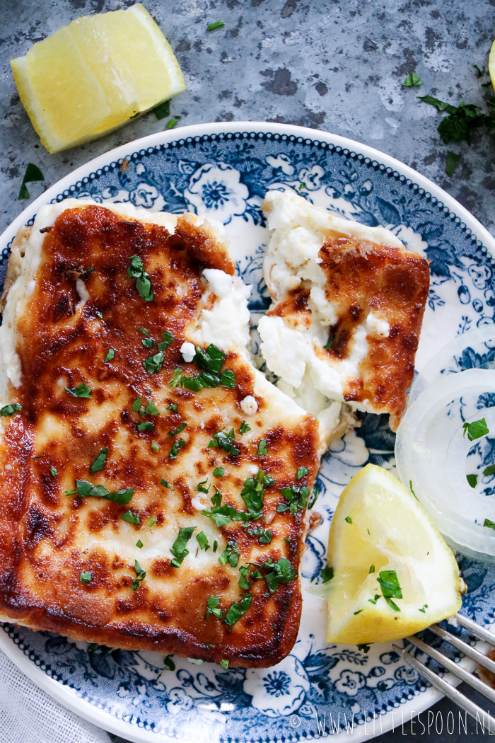 Griekse gebakken feta (saganaki)