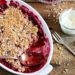 Crumble met appel, framboos en stemgember