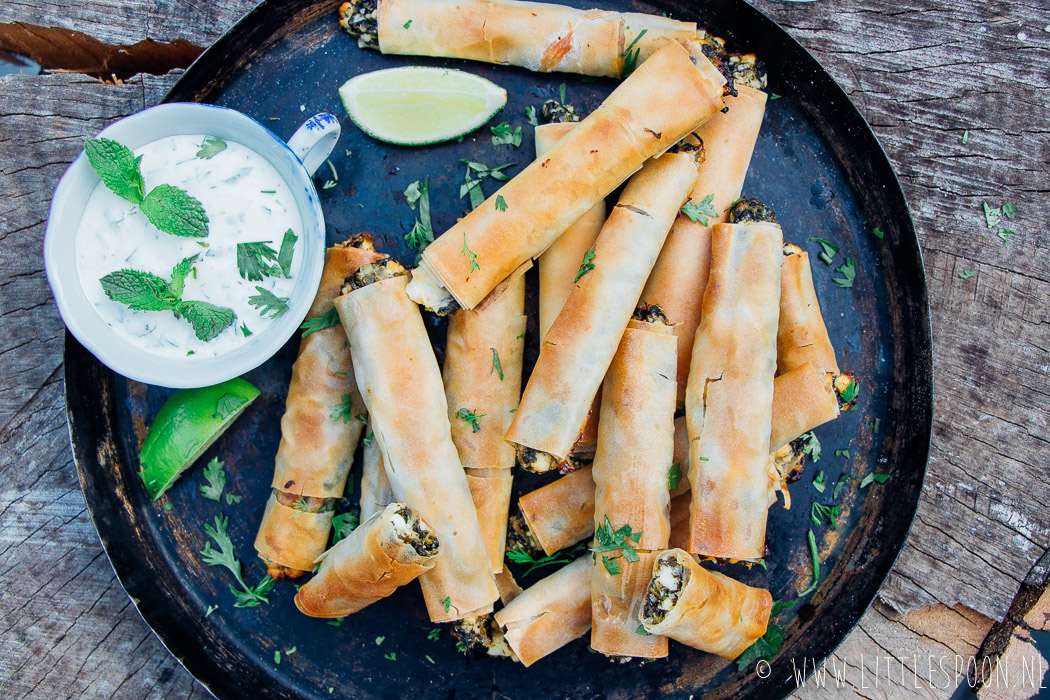 Spiksplinternieuw Voor bij de borrel // Filodeeghapjes met feta en spinazie - Little BI-29