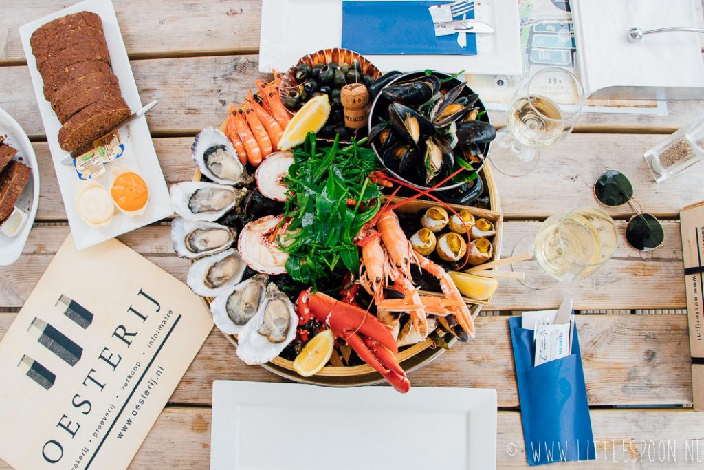 Oesterij in Yerseke // voor oesters en fruits de mer op de oesterputten