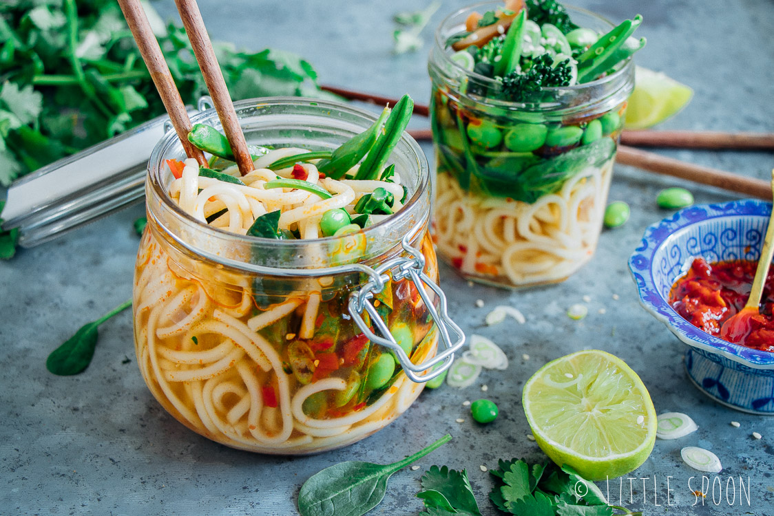 Makkelijke meeneemlunch // Zelfgemaakte instant noodles to go