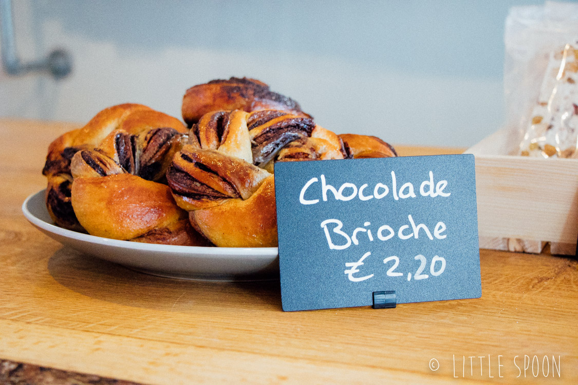 Luuks Brood & Patisserie in Middelburg // Croissants, desembrood, macarons en nog veel meer lekkers 