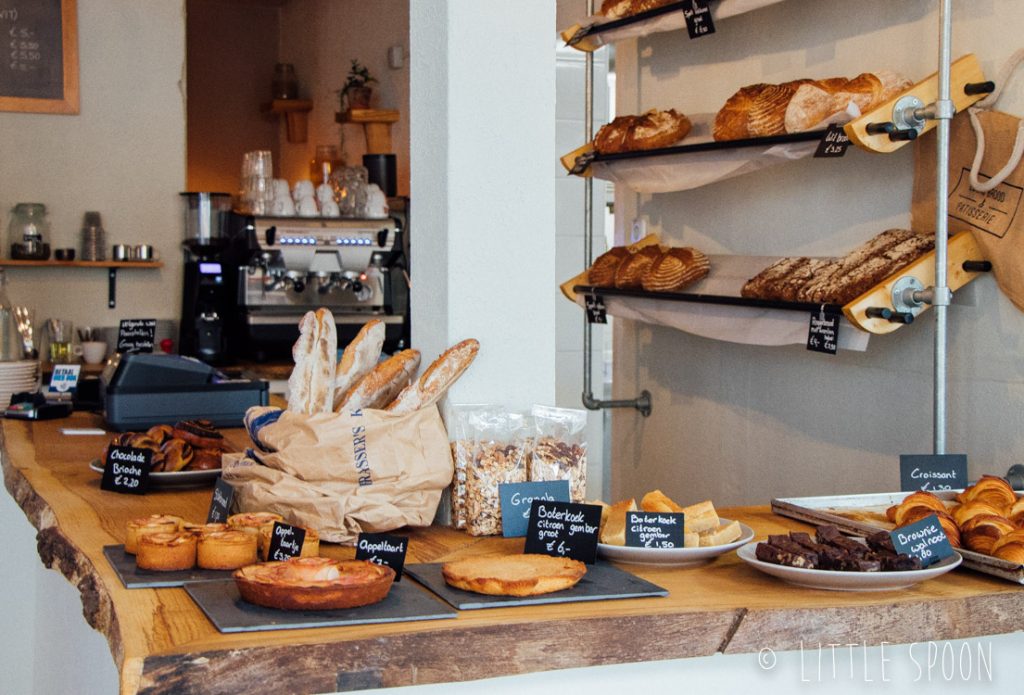 Luuks Brood & Patisserie in Middelburg // Croissants, desembrood, macarons en nog veel meer lekkers