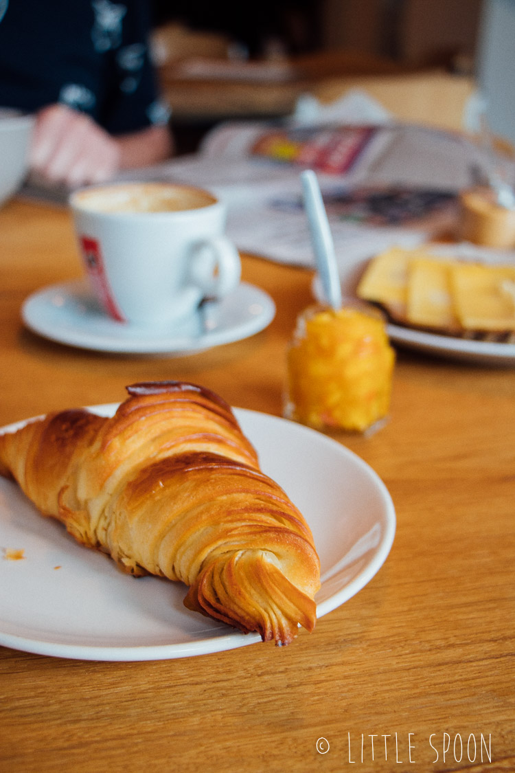 Luuks Brood & Patisserie in Middelburg // Croissants, desembrood, macarons en nog veel meer lekkers 