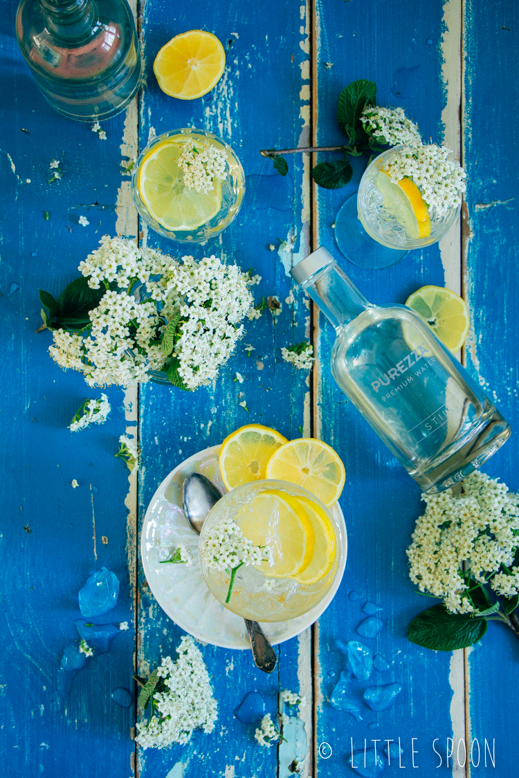 Vlierbloesemlimonade met citroen