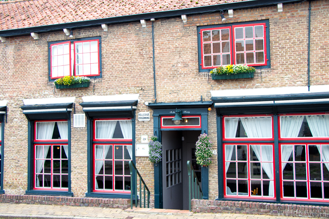 Bistro in den Koning in Waterlandkerkje // Om het Bourgondische leven in Zeeuws-Vlaanderen te vieren 